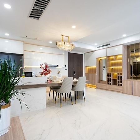 Convinia Luxury The Peak Midtown Aparthotel Ho Chi Minh City Exterior photo